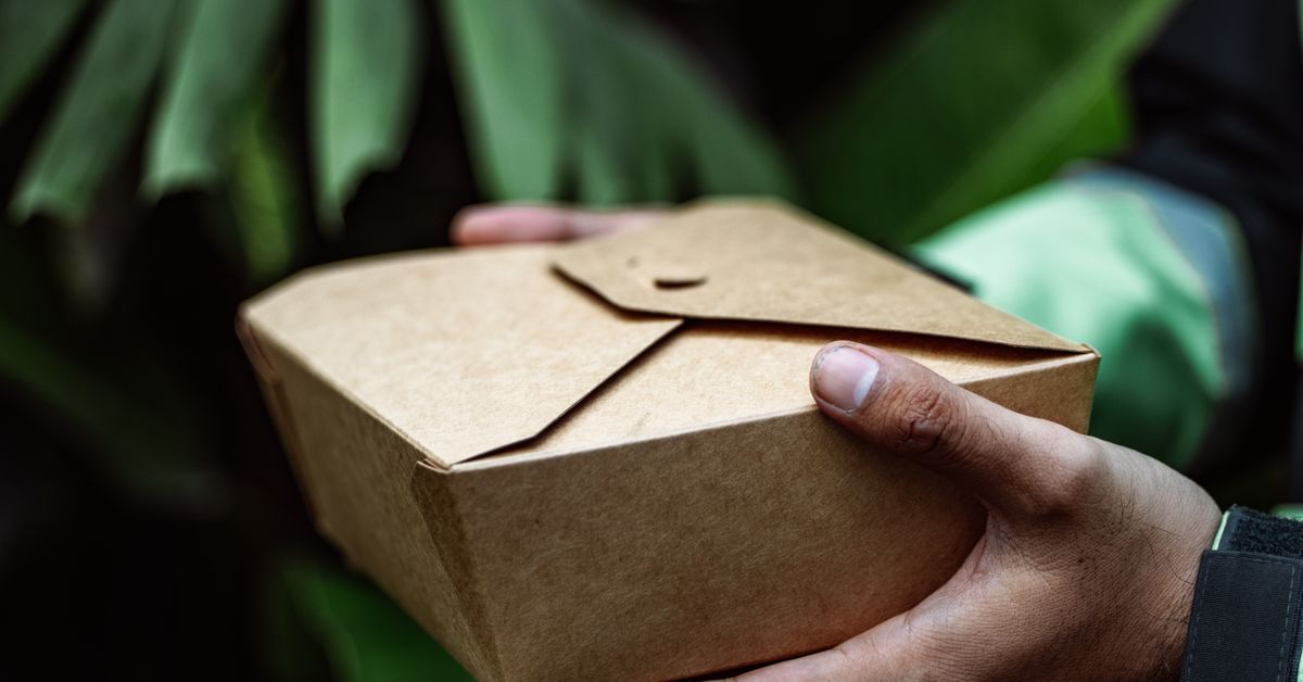 Are Compostable Bags Actually Compostable? What to Check Before You Buy