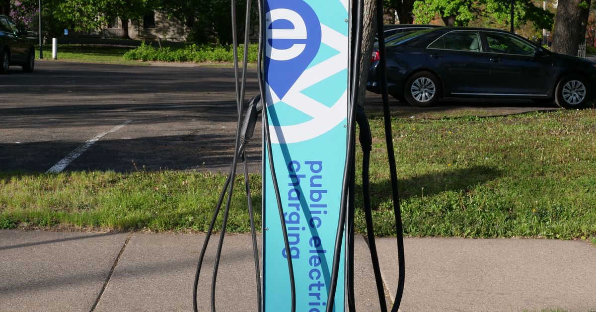 EV Charging Cost in India: Home vs Public Charging Explained