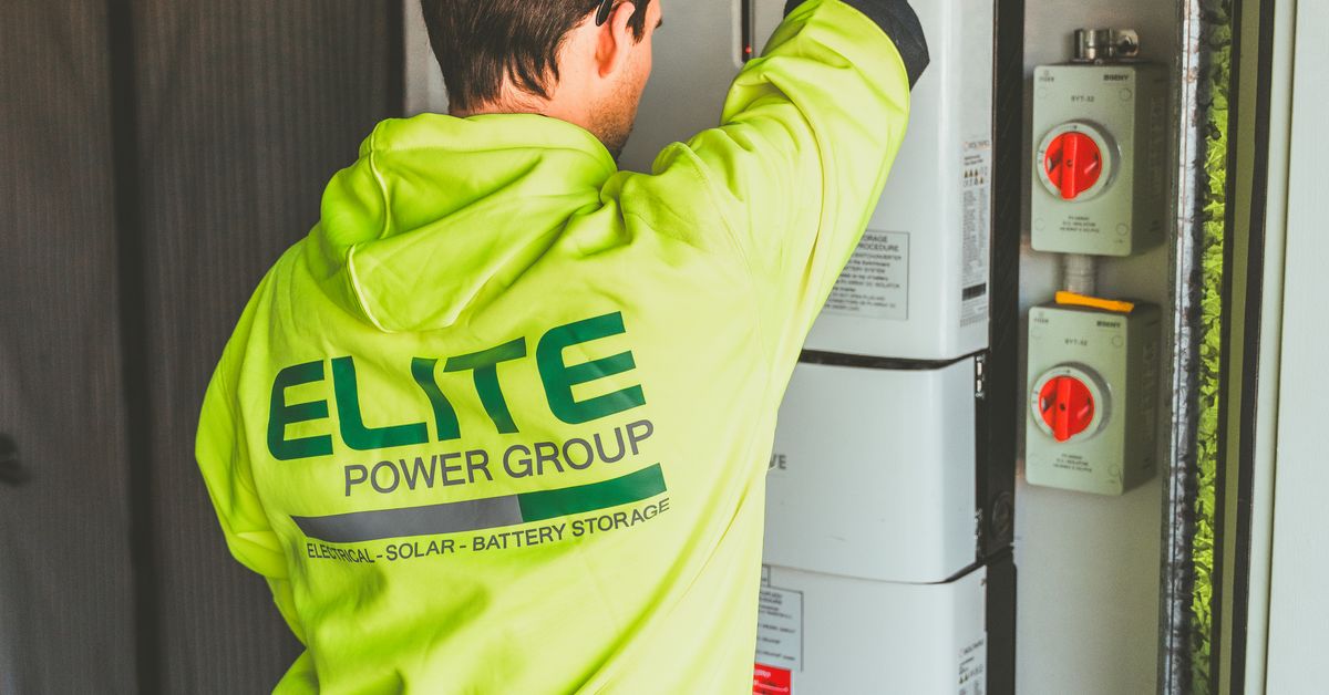 Solar Battery Guide: Types, Price Factors and How to Choose One