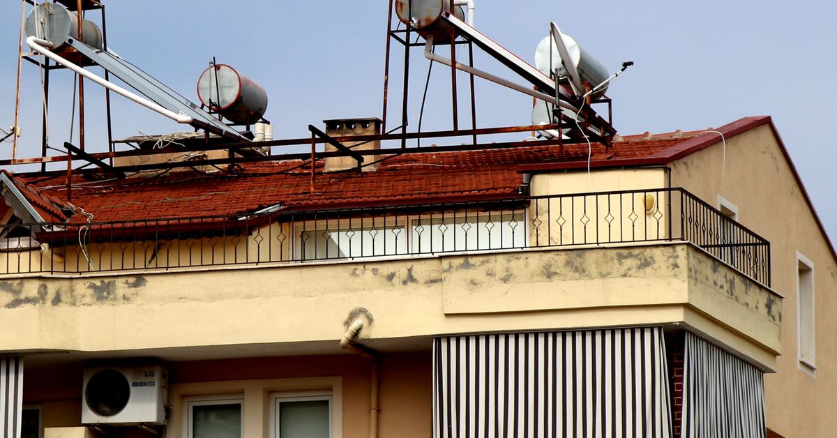 Solar Panels vs Solar Water Heaters: Which Saves More Money in India?