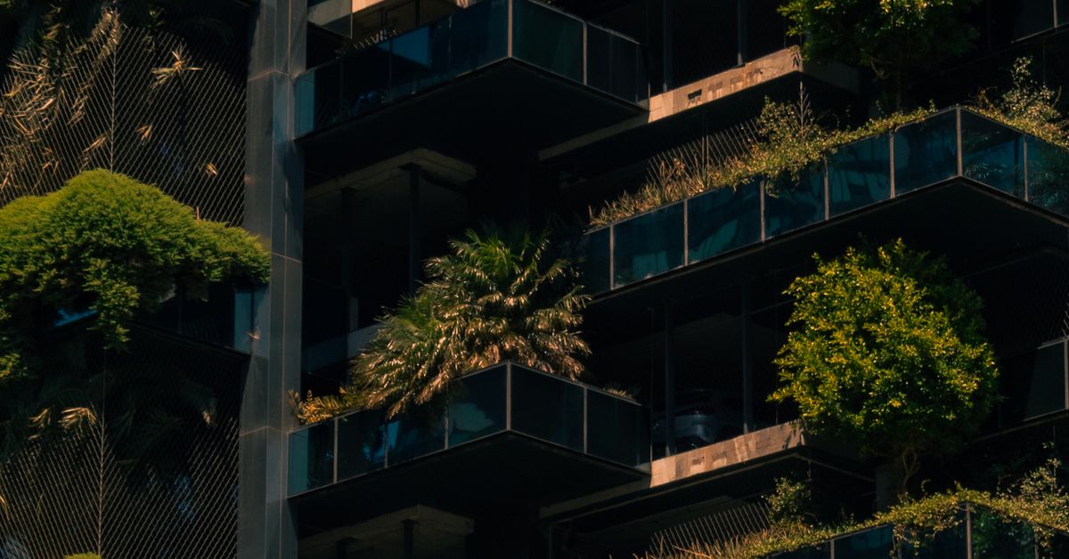 Sustainable Urban Living: A Tech-Forward Guide to Eco-Renovation
